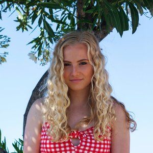 Meet your Posher, Hailee